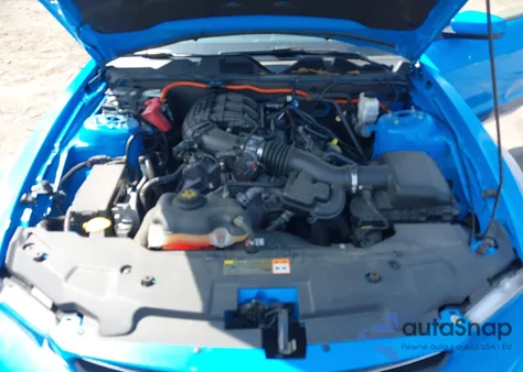 2011 Ford Mustang V6 Premium from USA, damaged, VIN 1ZVBP8AM3B5164284